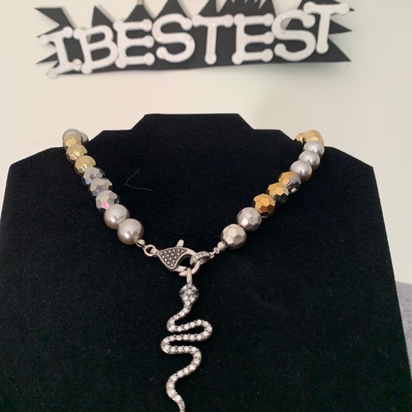 Statement Necklace - Picture 5 of 11